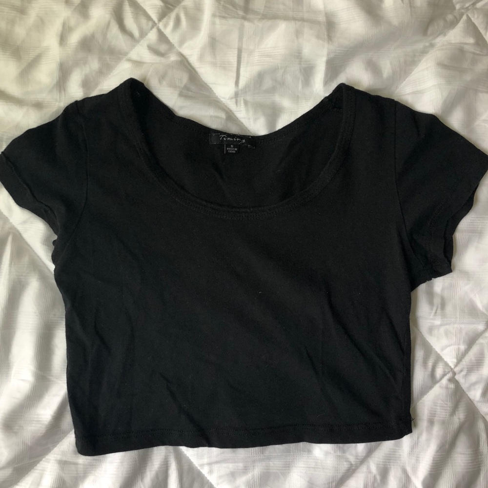 Black crop top